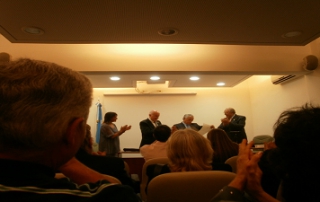 Visita de D. Gonzalo Santonja en la Academia Argentina de Letras